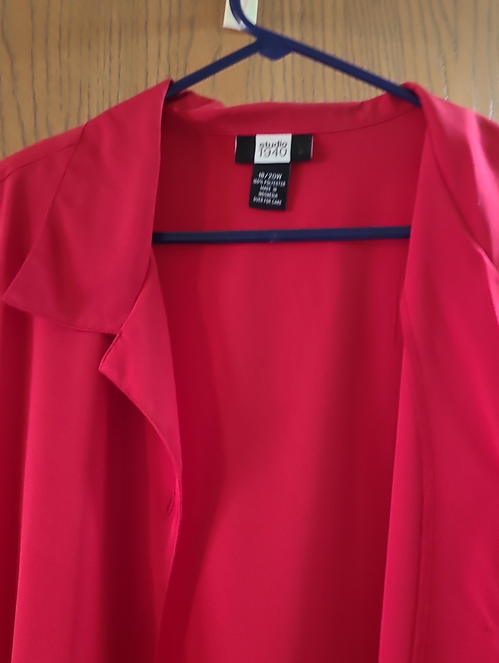 Studio 1940 Women's Bright Red Button Front Blouse.